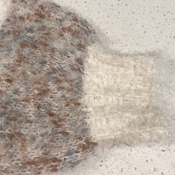 Plus 3X Stripe Cozy Lantern Sleeve Pullover - Picture 6 of 12